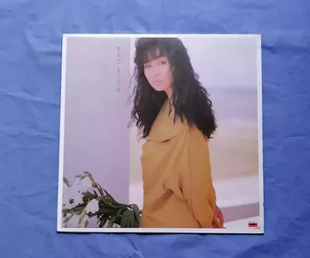 Old 33 RPM 12 инча 30cm 1 винилови плочи LP диск колекция Китай поп музика кантонски женски певец Kwong Cally класически песни