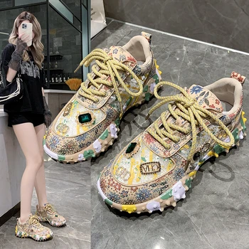 Дамски обувки 2023 Нов кристал женски sneakser диамант дишаща луксозни дизайнери случайни дебели дъна обувки Сапатос Mujer