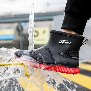 Нова мъжка мода Неплъзгащи се дъждовни ботуши Външни неплъзгащи се риболовни ботуши Кухненски работни обувки Унисекс удобни водоустойчиви работни обувки