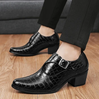 2023 Гореща продажба крокодил мъжки обувки на петата квадратна пета официална кожа кафяви мъже заострени пръсти обувки мода мъжки ежедневни обувки