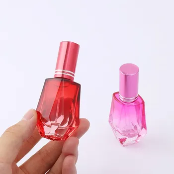 10ml градиент цветни стъклени парфюмни бутилки квадратни празни спрей бутилки преносими пътуване козметични проба флакони за многократна употреба пулверизатор