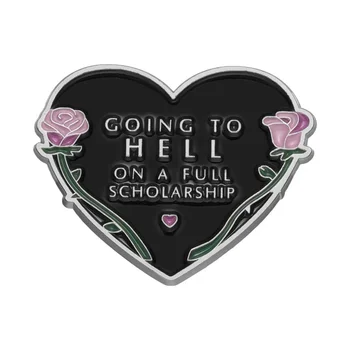 Креативна английска буквена брошка Смешни Розово черно сърце Значка от сплав Щифтове за аксесоари на едро подарък за приятели