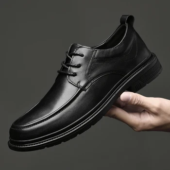 2023 Нова мъжка рокля обувки естествена кожа кафяв черен бизнес случайни обувки човек есен високо качество офис официални обувки за мъже